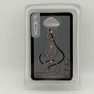 Claire’s Faux Nose Ring 3 piece titanium NEW